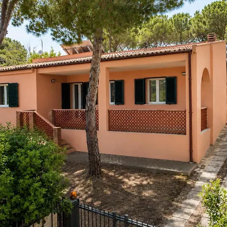 Dei Pini Villa *